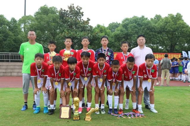 特巴斯：西甲统治了世界杯！决赛52名球员有24人来自西甲联赛
